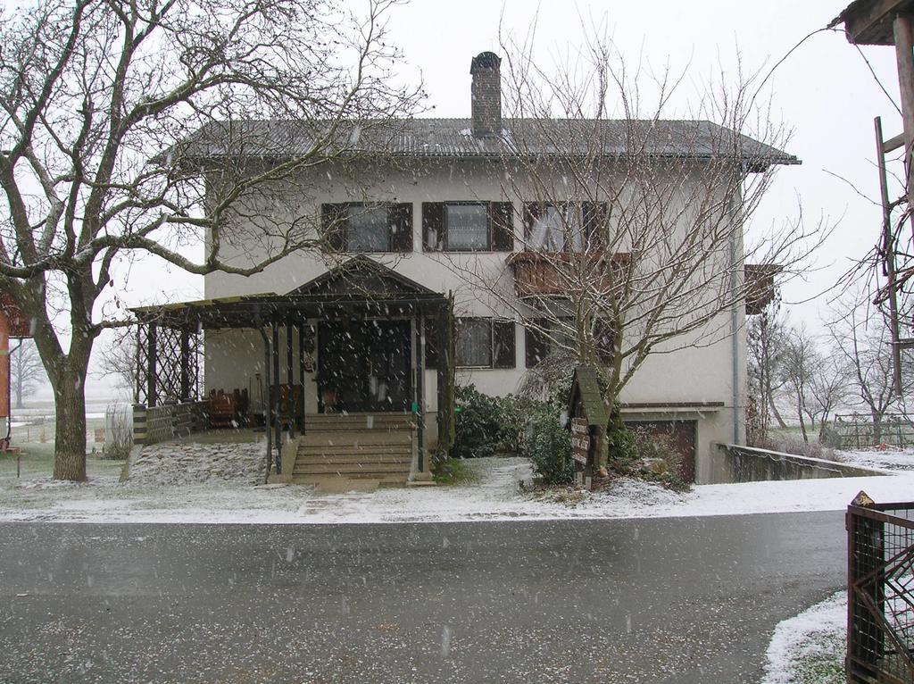 Gaestehaus Schleich Bad Radkersburg Exterior foto